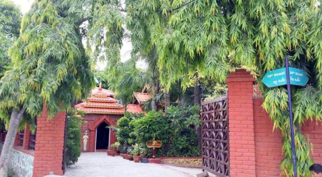 Golden Mandalay Hotel Exterior foto
